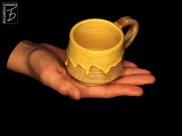 Керамічна чашка – одна з робіт Тетяни