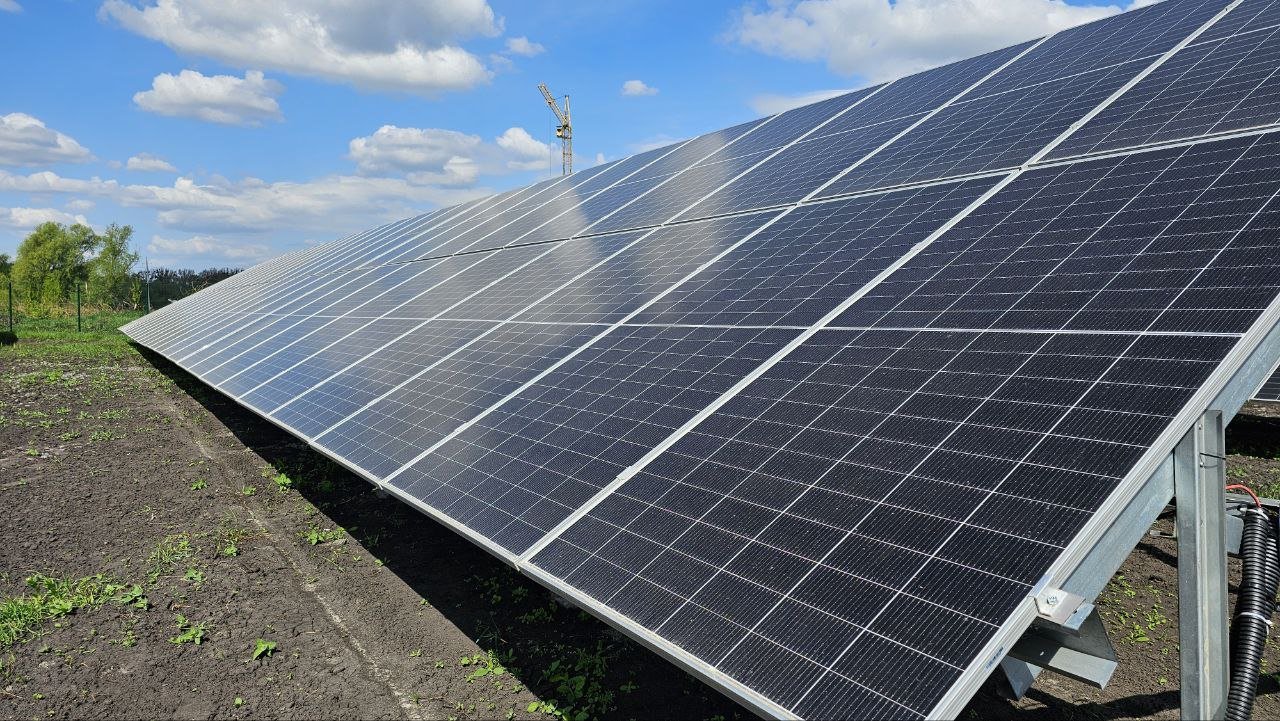 Сонячна електростанція в Хмельницькому. Фото надане Хмельницькою міськрадою