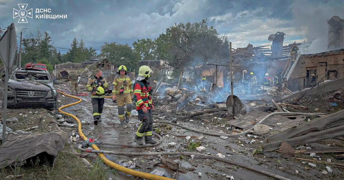 Ракетна атака на зброярів під Києвом: що відомо про наслідки, укриття та організаторів події