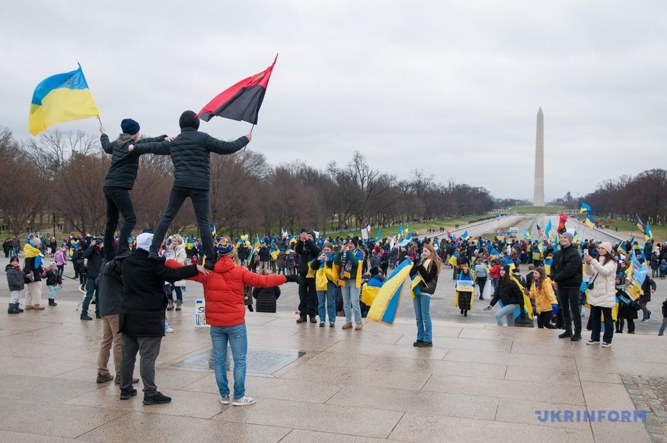 Мітинг українців у Вашингтоні в лютому 2022 року Фото: Ярослав Довгопол, Укрінформ