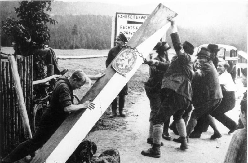 1938-sudetenland-czech-border.jpg