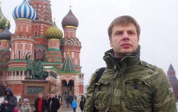 Олексій Гончаренко приїхав у Москву в березні 2015 року на похорони вбитого російського опозиціонера Бориса Нємцова. Його затримала поліція, згодом відпустили і дозволили виїхати з території Росії