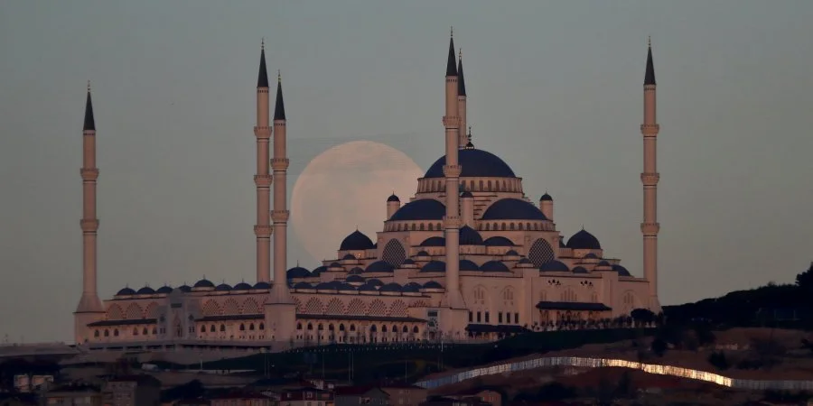 Стамбул, REUTERS/Murad Sezer