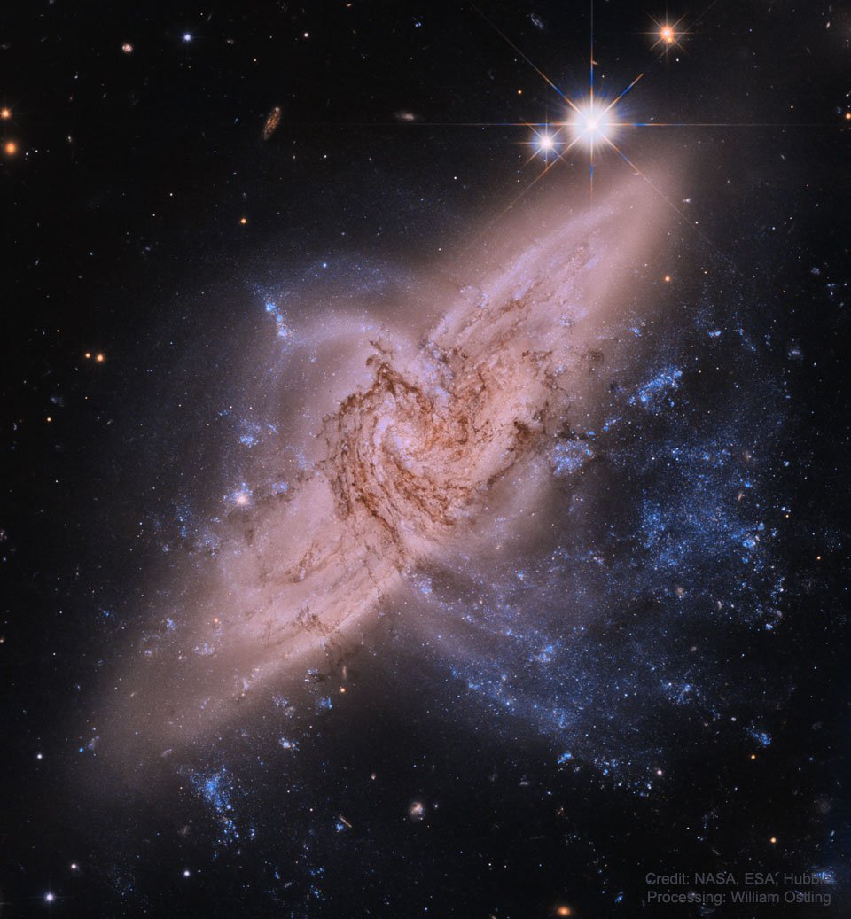 NASA, ESA, Hubble; Processing & Copyright: William Ostling
