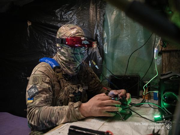 Пілот зенітного дрона. Як із відстані 500 кілометрів збивають російські шахеди