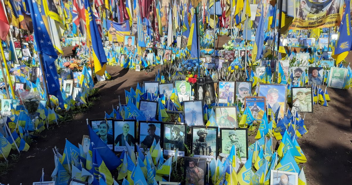 Рівність і гідність для кожного. Неписані правила народного меморіалу загиблим на Майдані в Києві