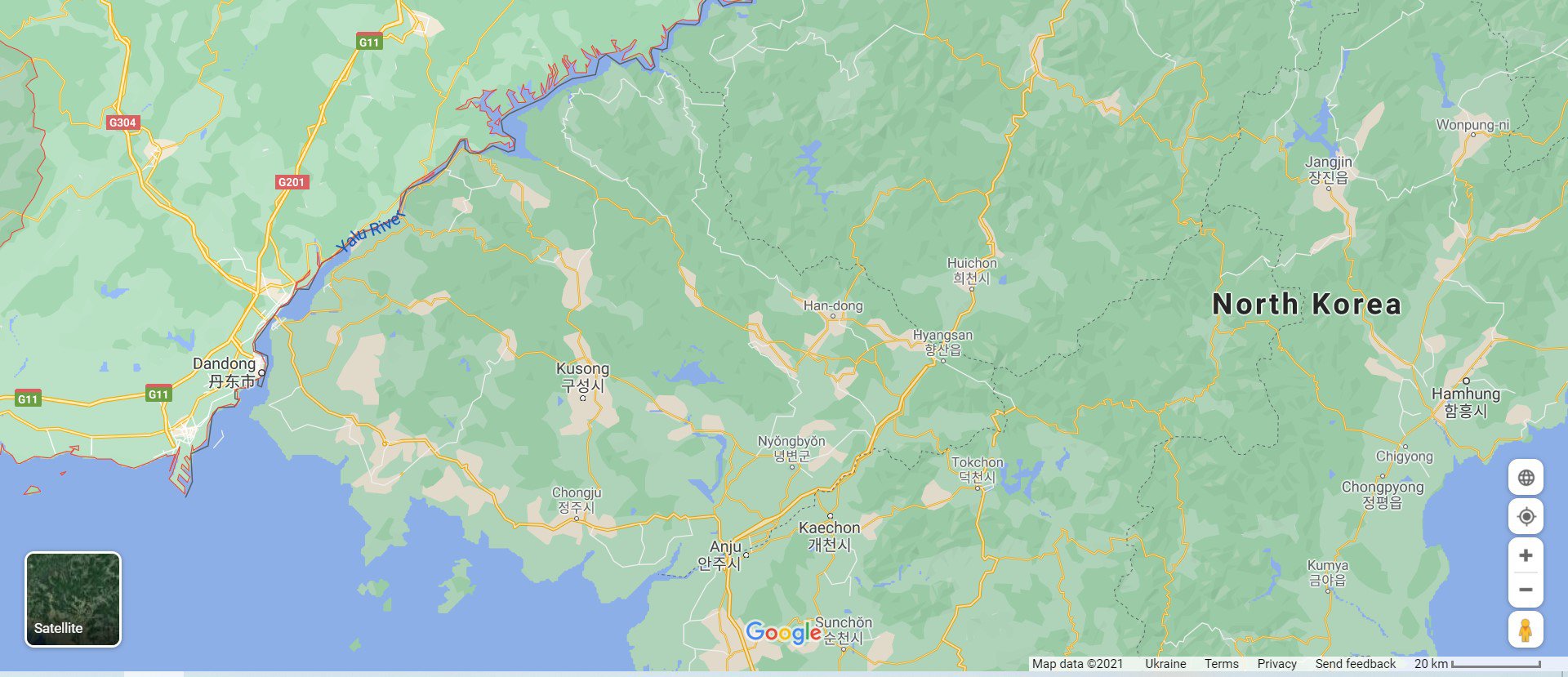 Даньдун (ліворуч унизу) розташований прямо на кордоні з КНДР: скріншот із гугл-мап