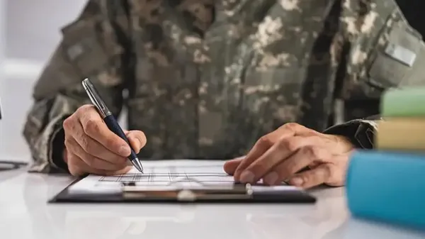 І сміх, і сльози. Як архаїчні армійські норми ускладнюють життя бійців