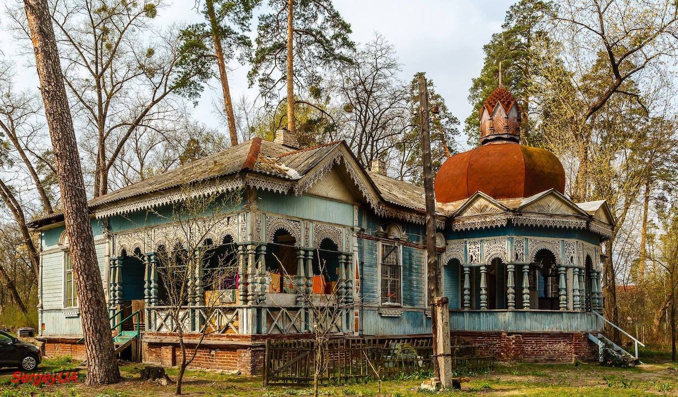 Фото: Хмарочос