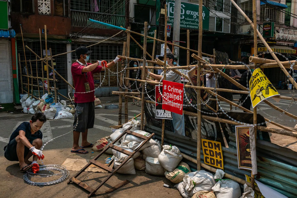 Фото дня: опір М'янми військовому перевороту