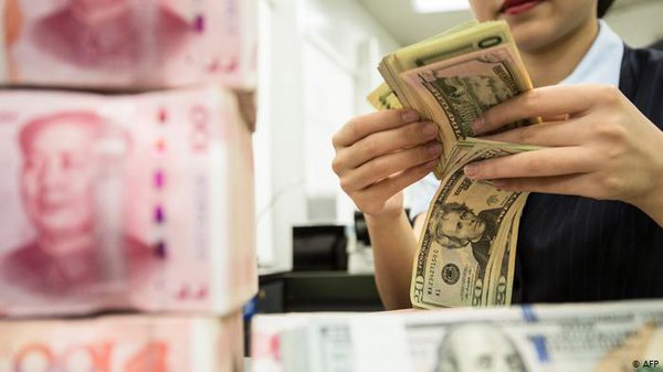 Китайська позика на мільярд розчинилася – платити можуть змусити всіх нас