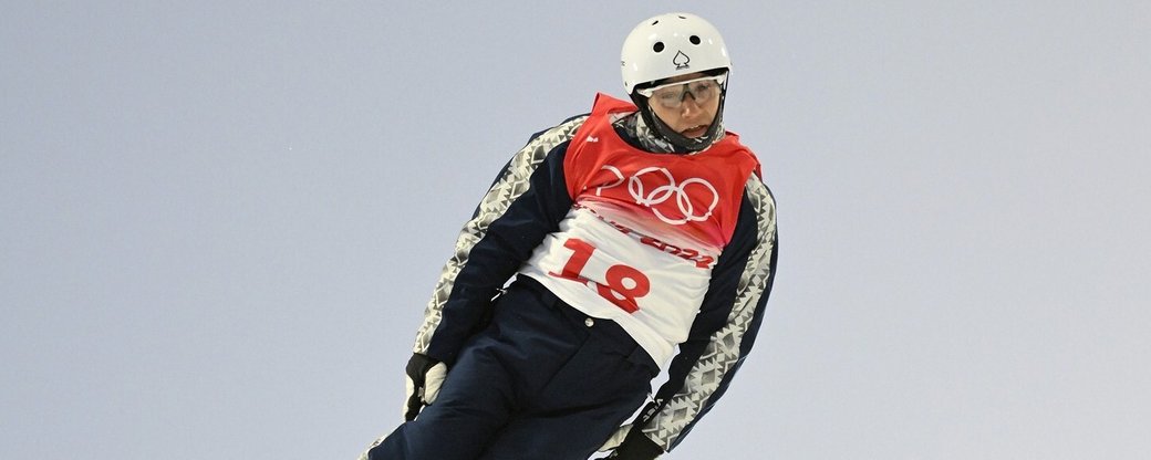 Олександр Абраменко в польоті, фото Національного олімпійського комітету України
