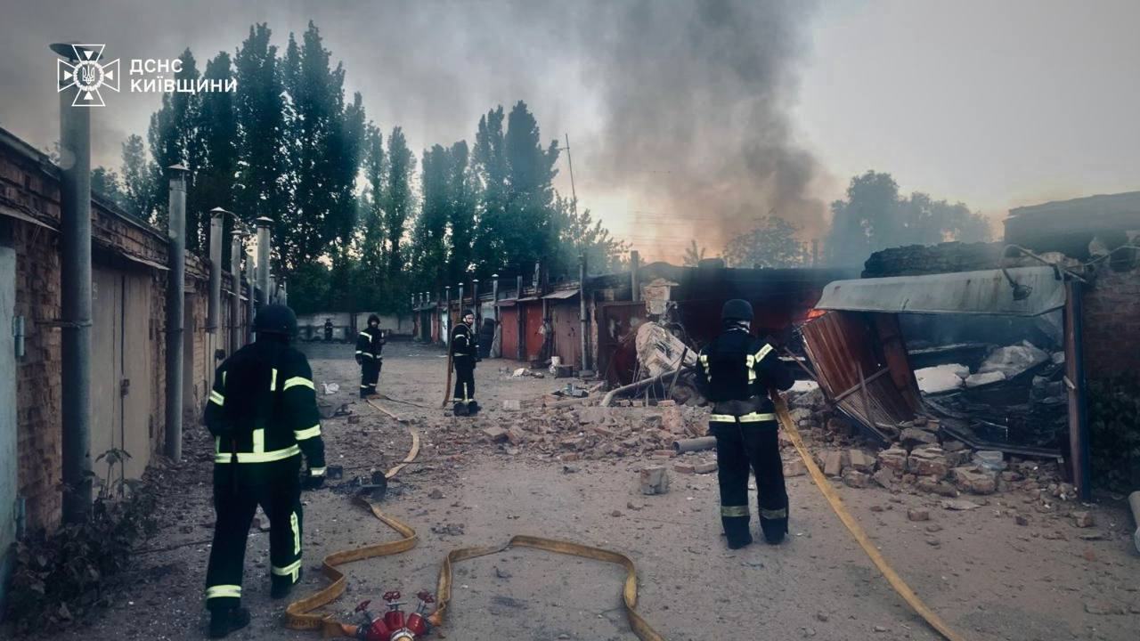 Біла Церква: наслідки російського удару по гаражному кооперативу