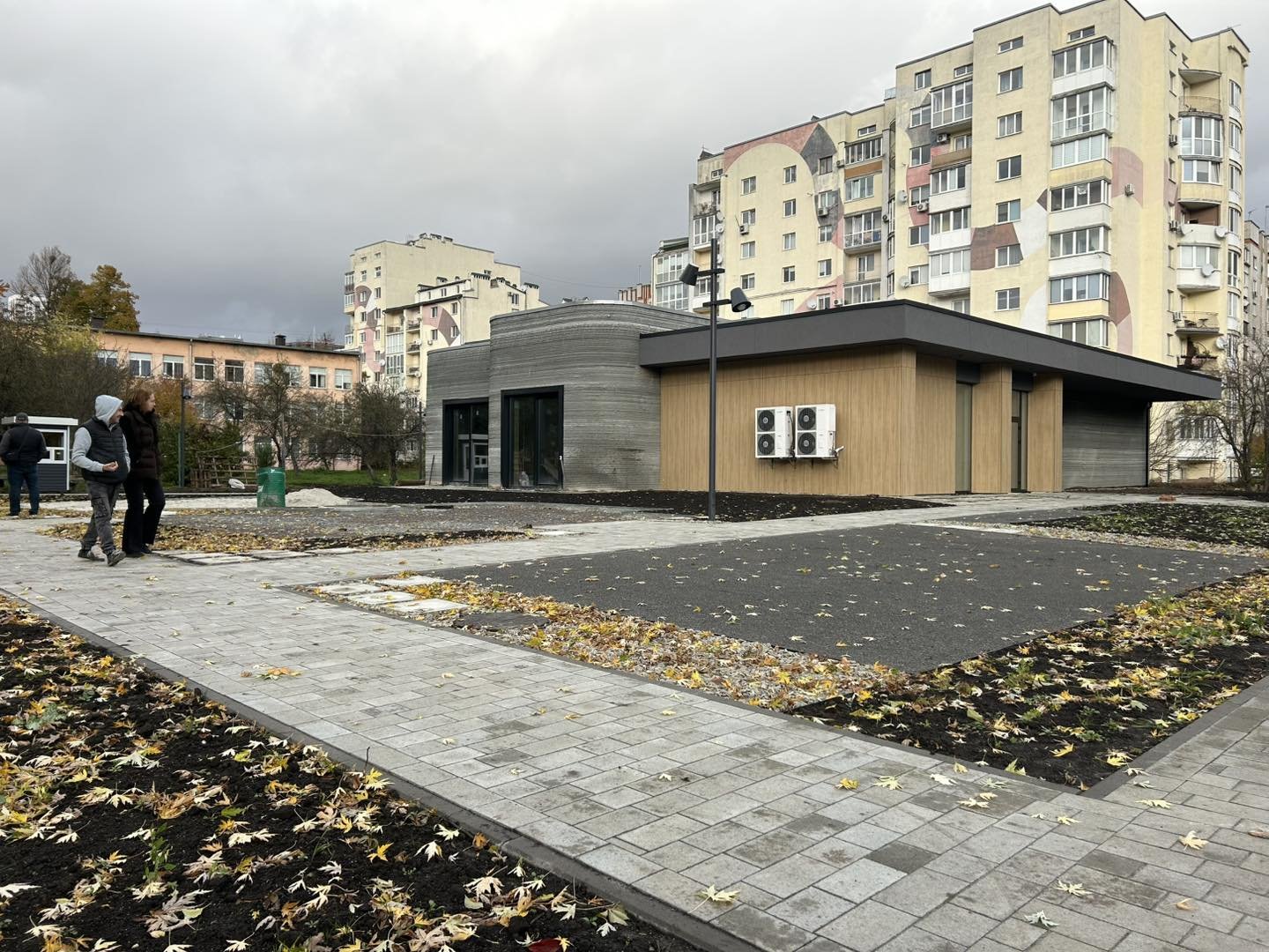 Школа Львів