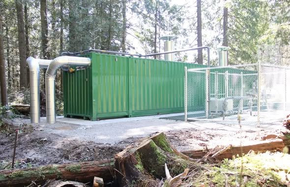 Сергій Макогон опублікував фото мобільних котелень у контейнерному виконанні (для пари або горячої води), які можуть бути навіть на шасі. Такий контейнер може мати котел до 10 МВт теплової потужності