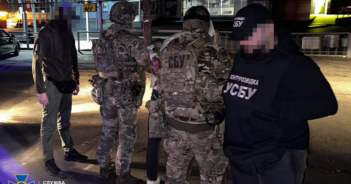Студент намагався підірвати автобус із військовими у Рівному на замовлення РФ, — СБУ (ФОТО)