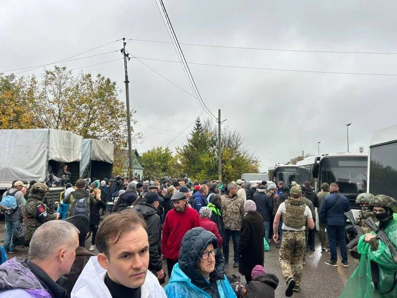 Гуманітарна операція в Олешках. Фото: Телеграм Кирила Буданова