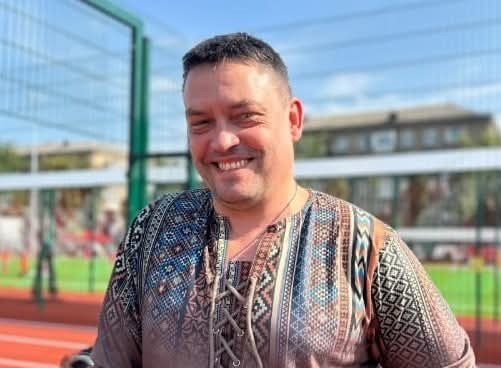 Від посиденьок до спільноти. Як ветеран Артем Скрипник гуртує побратимів