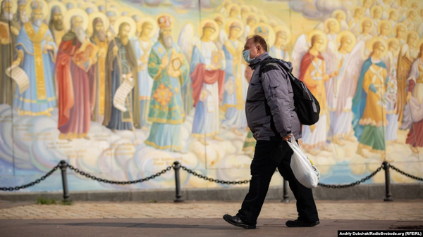 ПЦУ на тлі перших вакцинацій в Україні вкотре заявила, що церква не має жодних заперечень