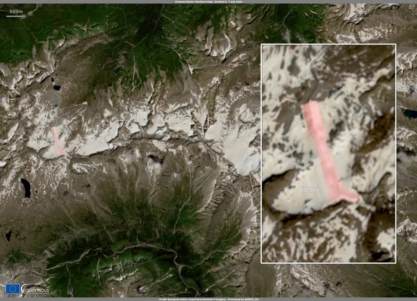 Супутникове фото дня: Укриття, щоб спробувати сповільнити танення в Альпах