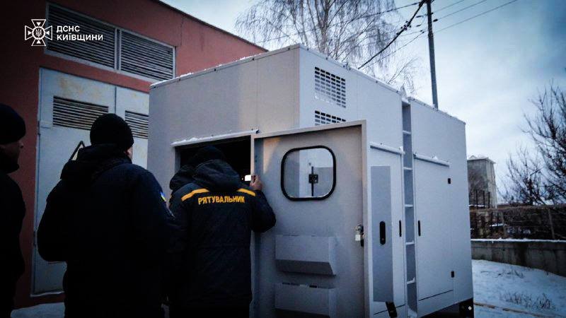 Вишгород: рятувальники привезли потужний генератор