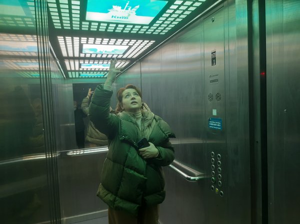 «Серьожа, хтось це має робити». Як проходить день голови ОСББ на Оболоні