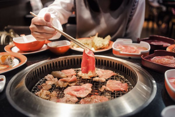 Схоже, японці стали так довго жити, бо почали так добре їсти, зокрема м'ясо