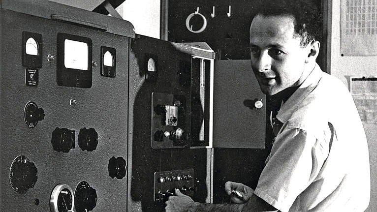 Мезелсон у Caltech у 1958 році (Фото надано архівом Caltech)