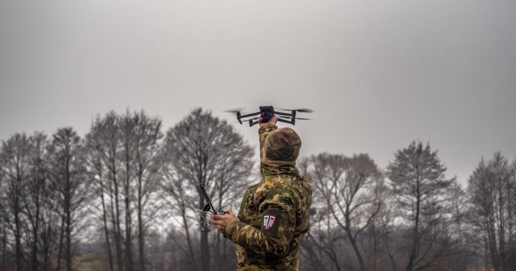Чому скасування мита і ПДВ на дрони не вплине на ЗСУ як слід — Тексти.org.ua