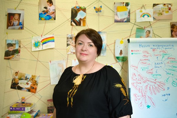 «Ми дбаємо про дітей. Це допоможе нації вижити». Як діє жіноча ініціатива в Запоріжжі