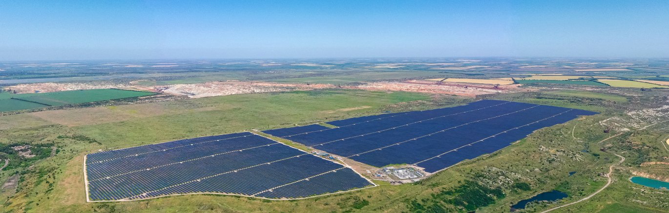 Найбільша в Україні Нікопольська сонячна електростанція