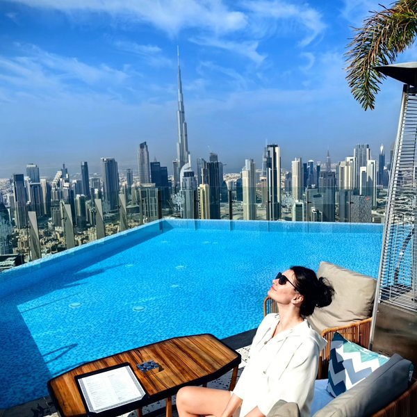 Кулінарія, подорожі, спорт: як українські пропагандисти руского міра обживаються в Європі