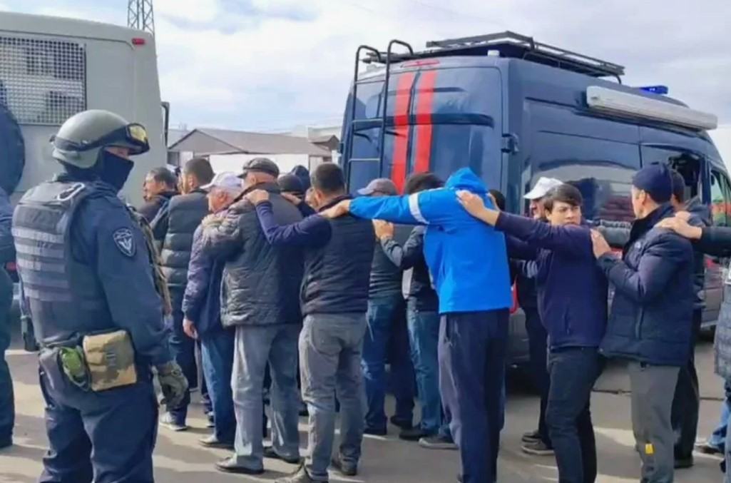 Затримання мігрантів у Росії. Джерело: російські соцмережі