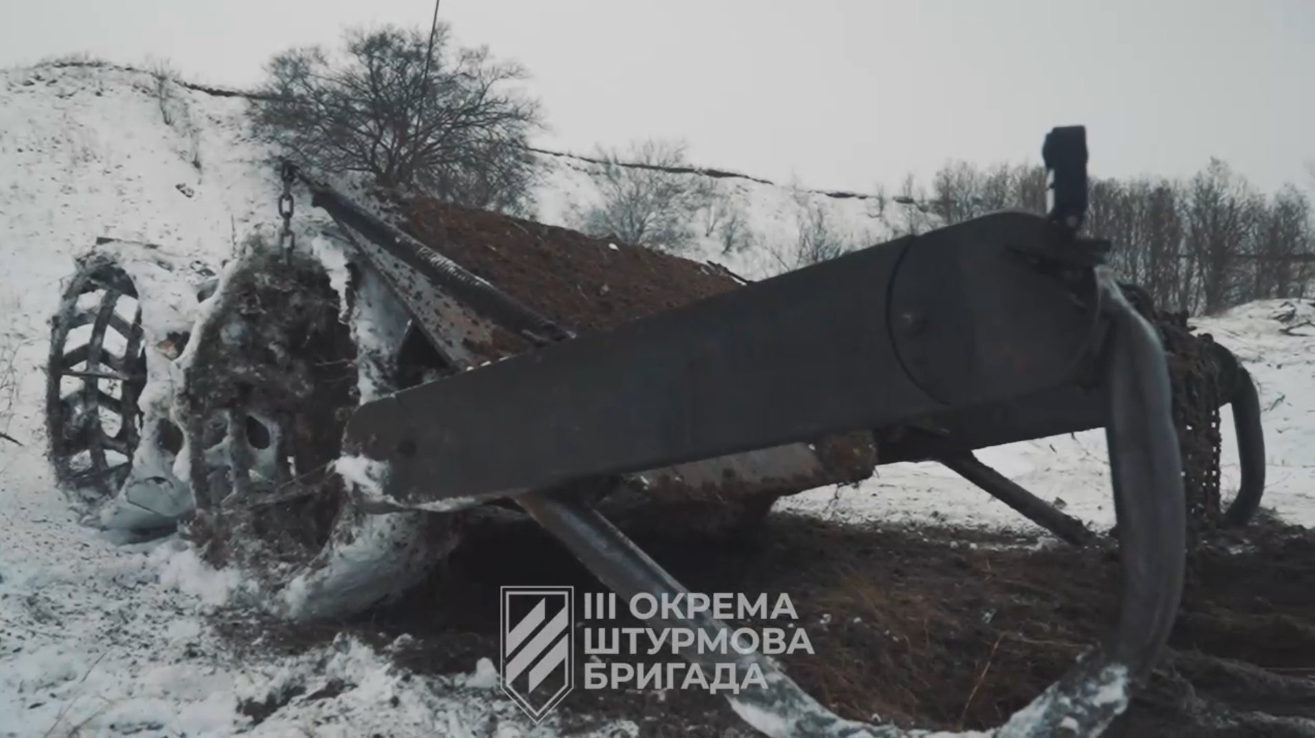 Український наземний безпілотник для розмінування. Кадр з відео 3-ї окремої штурмової бригади