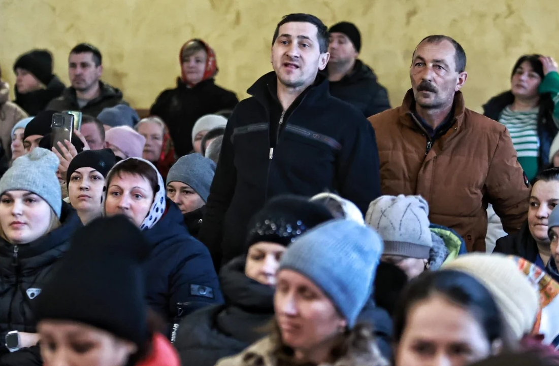 Зустріч ТЦК і космачан. Фото: Getty Images / «Бабель»
