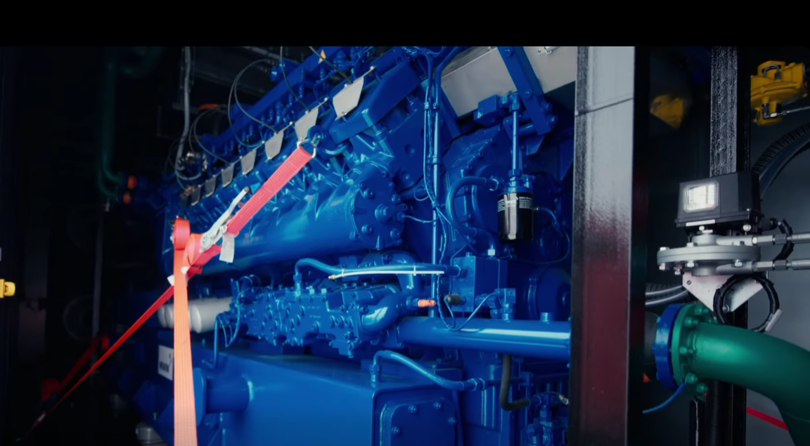 Скриншот з відео