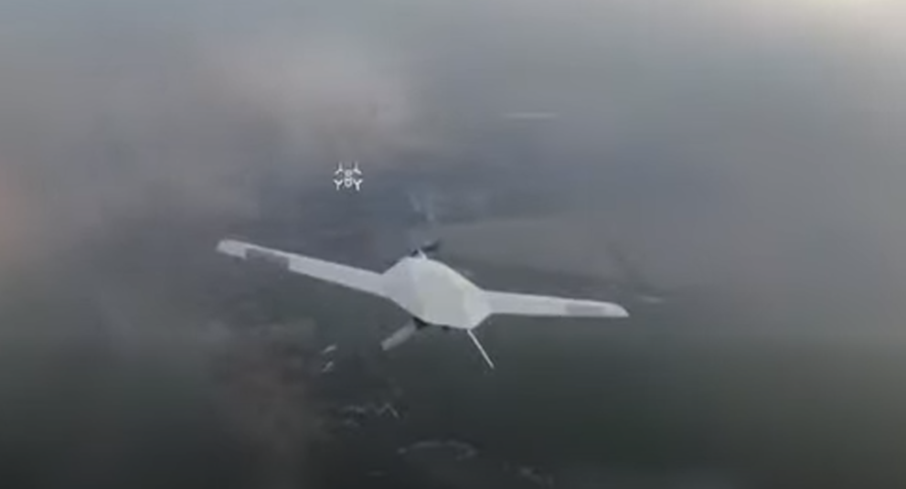 Скриншот з відео