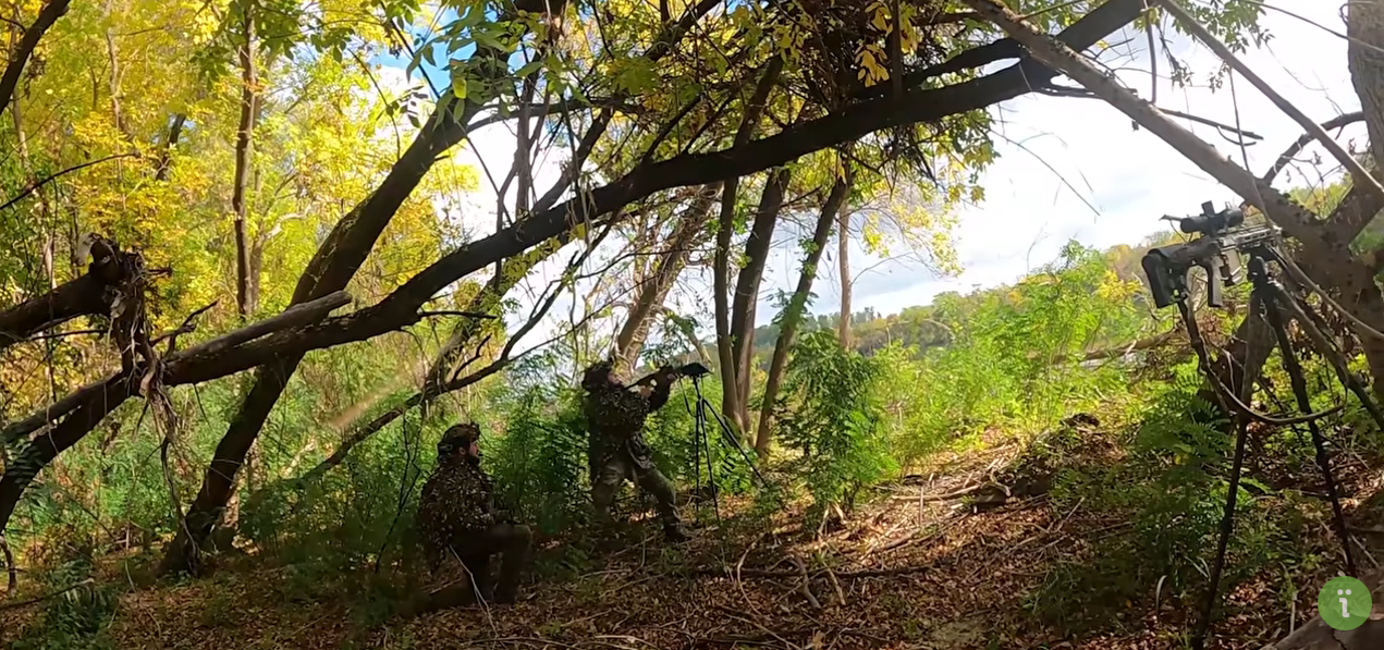 Скриншот з відео