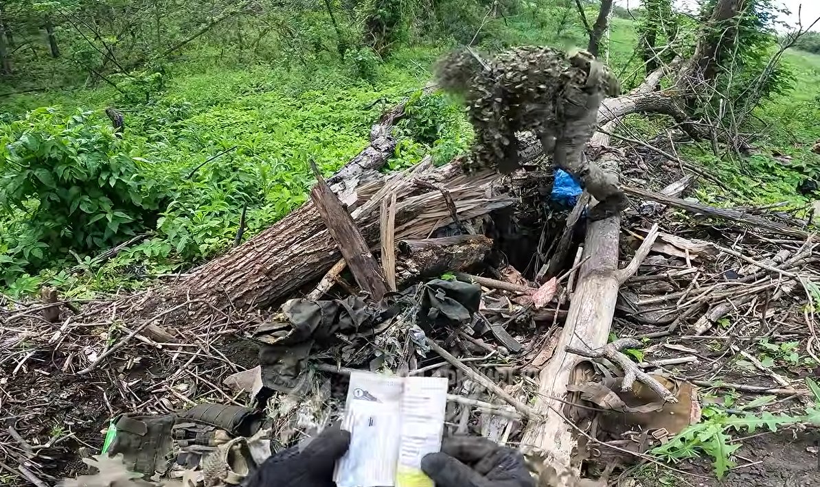 Скриншот з відео
