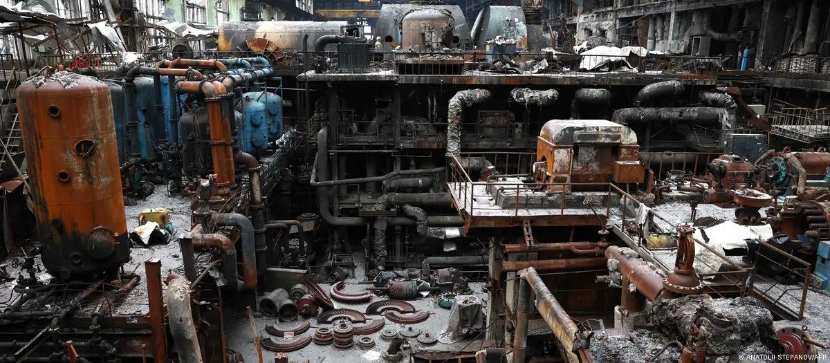 Зруйнована російським ударом ТЕС