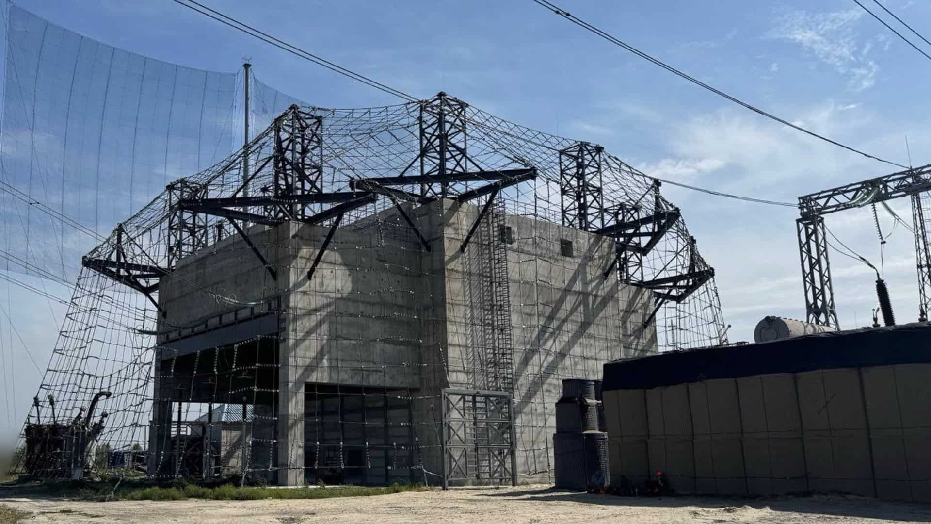 Укренерго захистило металевими й бетонними укриттями значну частину своїх трансформаторів