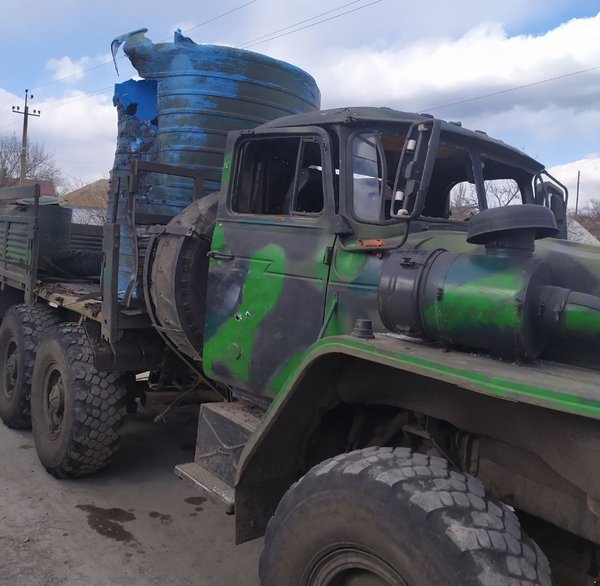 ЗСУ підбили вантажівку бойовиків поблизу Широкіно (ФОТО)