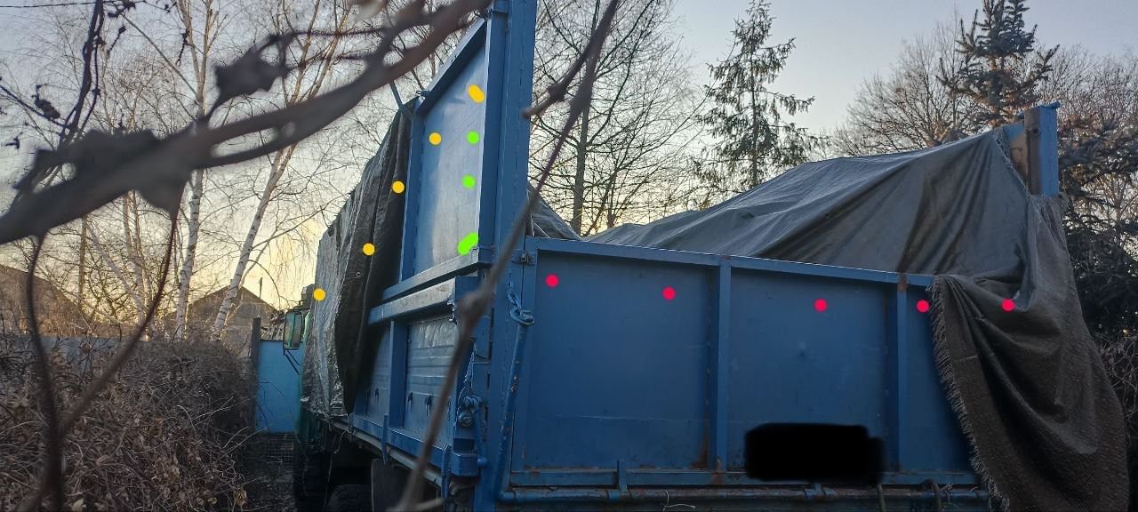 Truck body marked for tenting