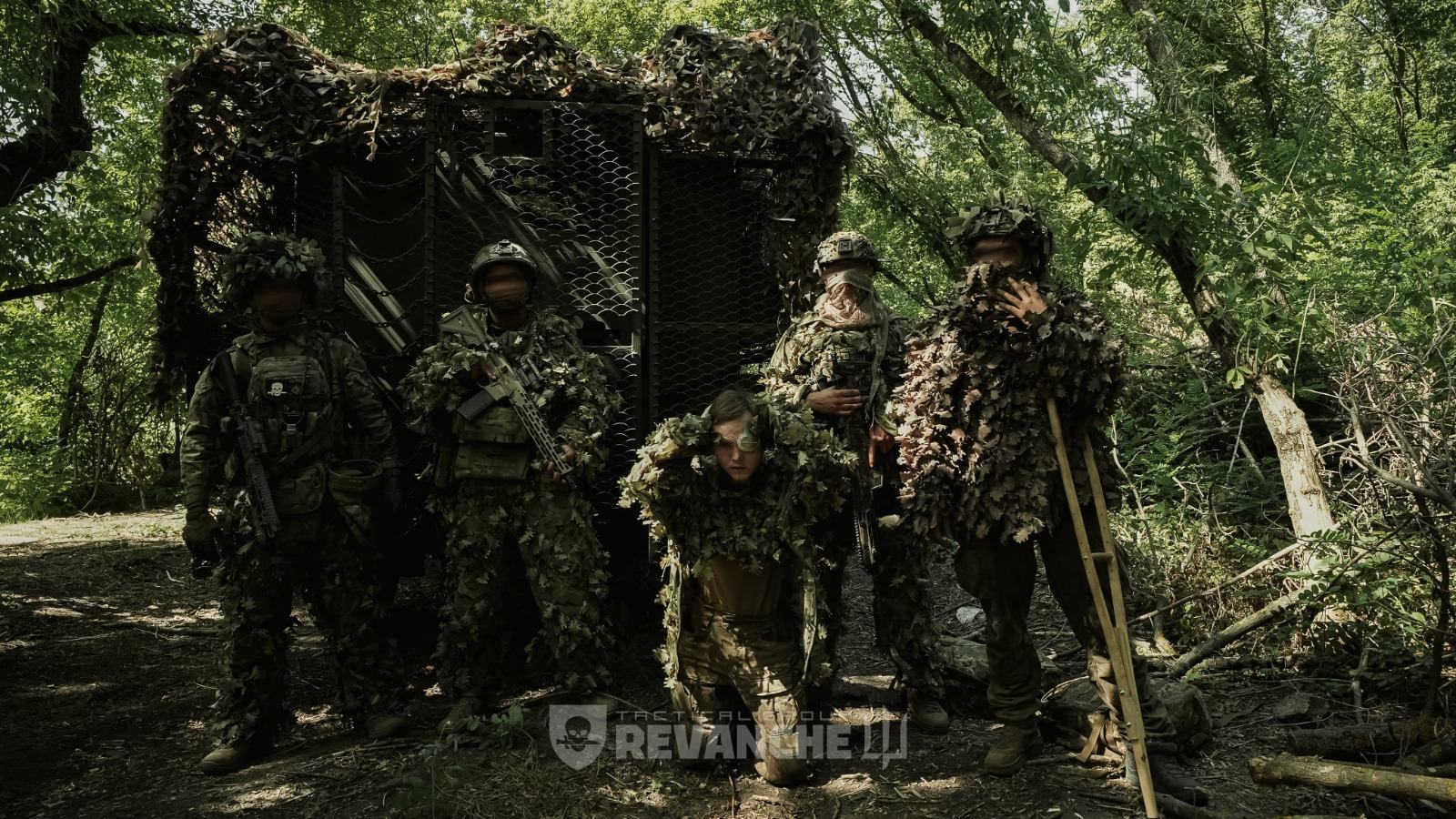 Розвідники з «Реваншу» і полонений одноокий росіянин
