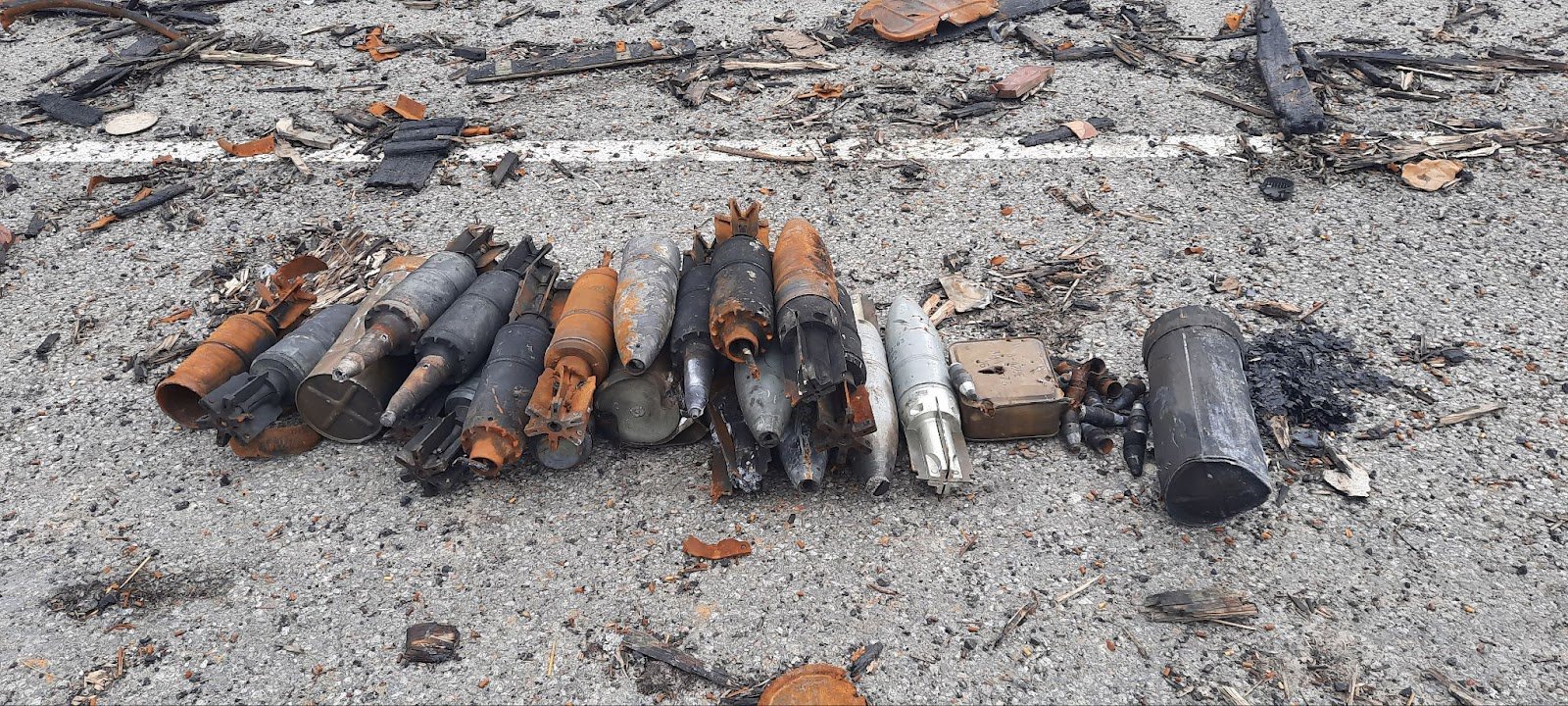 Снаряди, які знаходять сапери на Житомирській трасі
