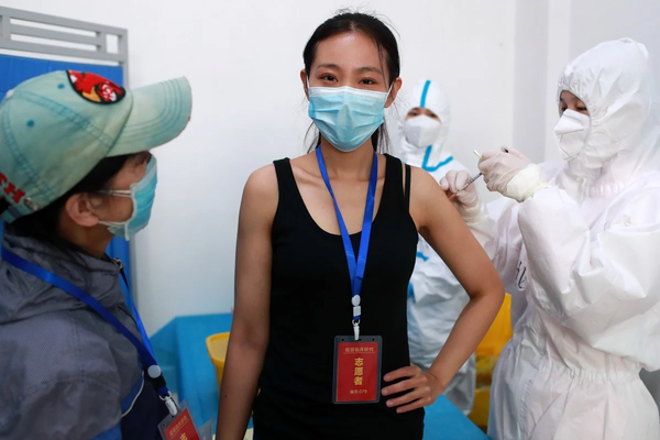 Китайська компанія заявляє про повну ефективність своїх вакцин від Covid-19