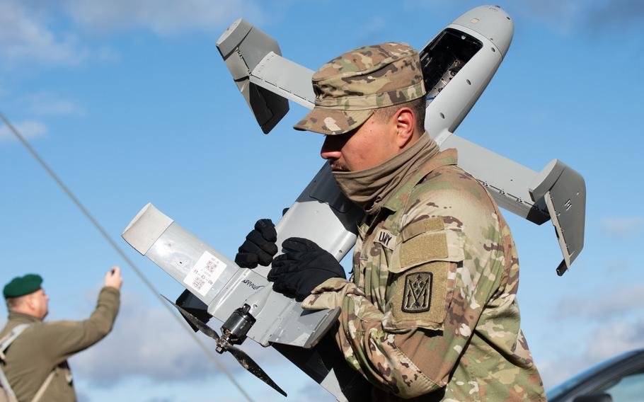 У листопаді 2024 року в Польщі показали американські дрони-перехоплювачі AS3 Surveyor зі складу комплексу Merops. Фото: Сергій Бескрестнов, Фейсбук