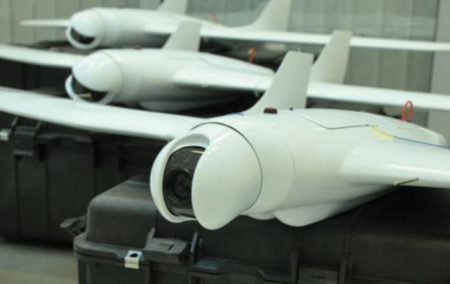 А1-СМ «Фурія» – багатоцільовий безпілотний авіаційний комплекс, призначений для ведення повітряної розвідки вдень та вночі, визначення координат цілі, коригування артилерії, конвоювання