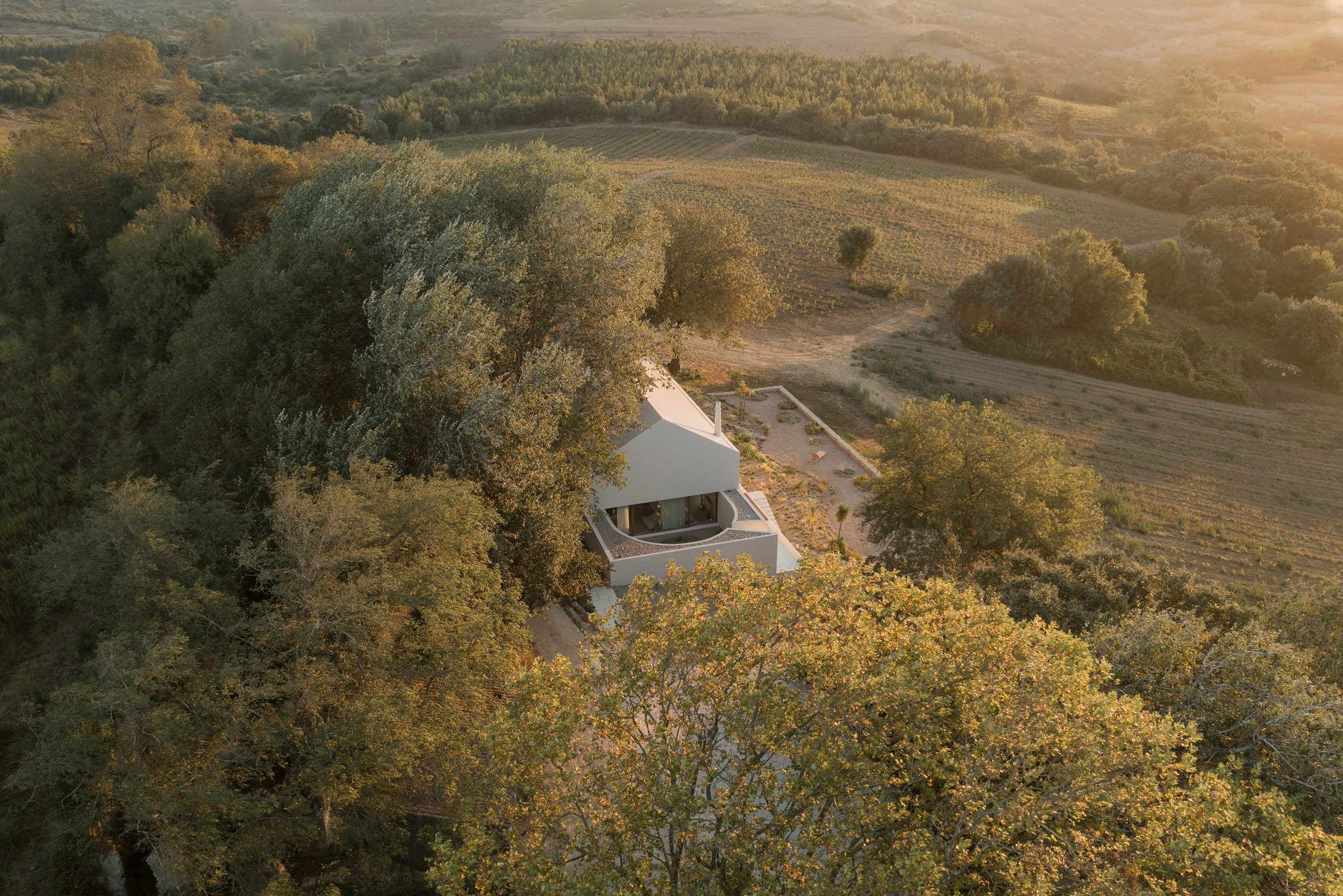 house-for-two-musicians-atelier