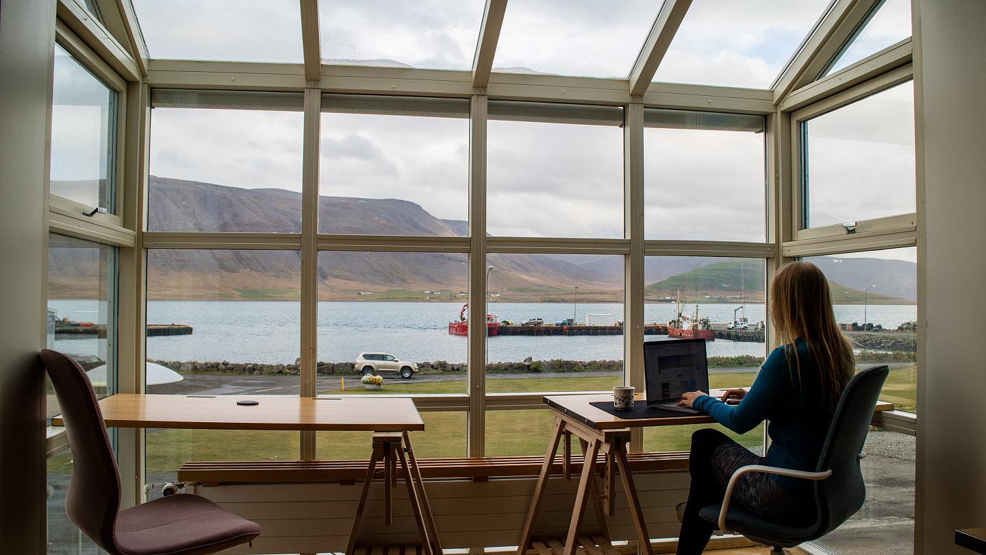 85% ісландців працюють чотириденний робочий тиждень – і продуктивність від цього лише підвищилася. Фото Unspash